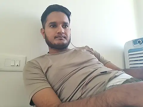 Snapshot of Jonrobinso chatting on June 2026 04:37:01 AM Jonrobinso online show from June 2026 04:37:01 AM