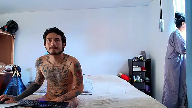 anika lowen02 online show from February 2025 06:06:01 PM