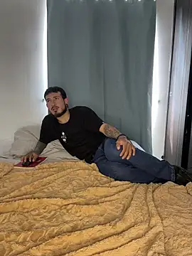 anika lowen02 online show from October 2025 07:16:01 PM