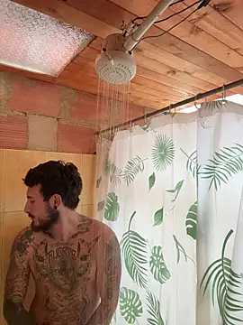 anika lowen02 online show from November 2025 04:35:01 PM