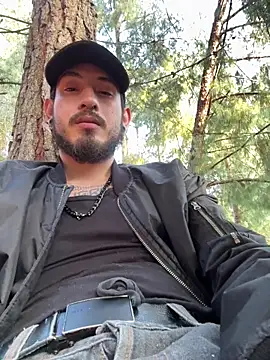 anika lowen02 online show from November 2025 09:41:02 PM