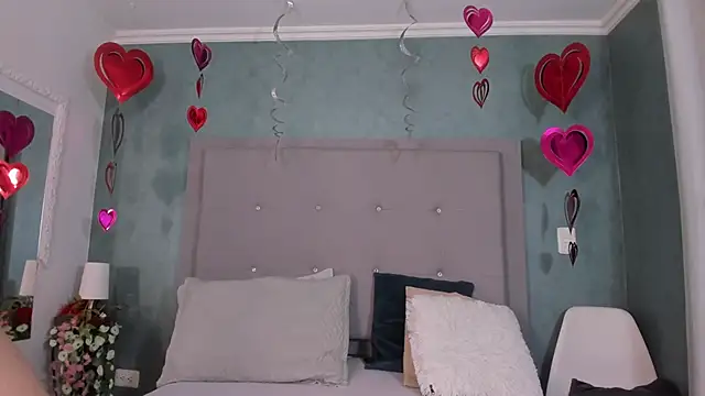  evamilf  online show from February 2025 12:57:02 PM