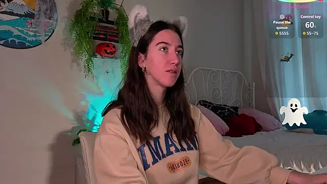 Belle Via online show from November 2025 10:28:01 AM