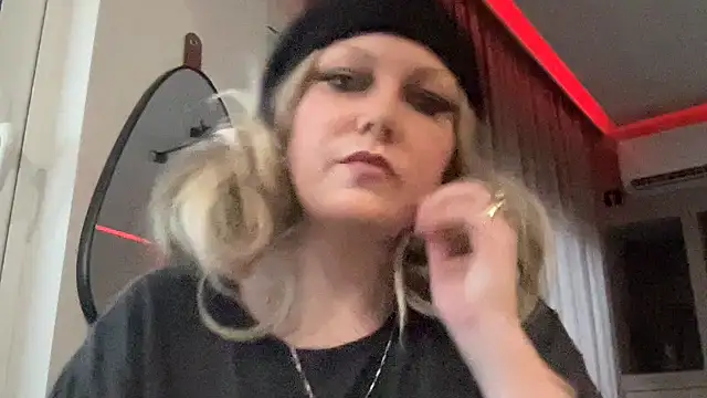 JessicaBunny online show from November 2025 02:53:02 PM