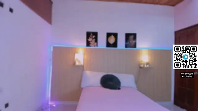 Snapshot of Harmony_Malkova chatting on November 2025 12:09:01 AM Harmony Malkova online show from November 2025 12:09:01 AM