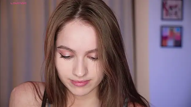 hecola online show from April 2026 02:18:02 PM