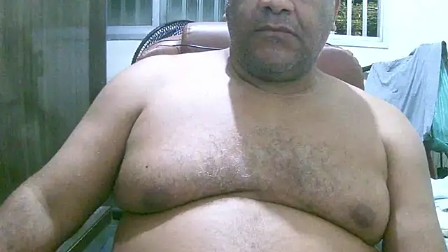 Snapshot of ulmo_br chatting on September 2025 12:10:02 AM ulmo br online show from September 2025 12:10:02 AM