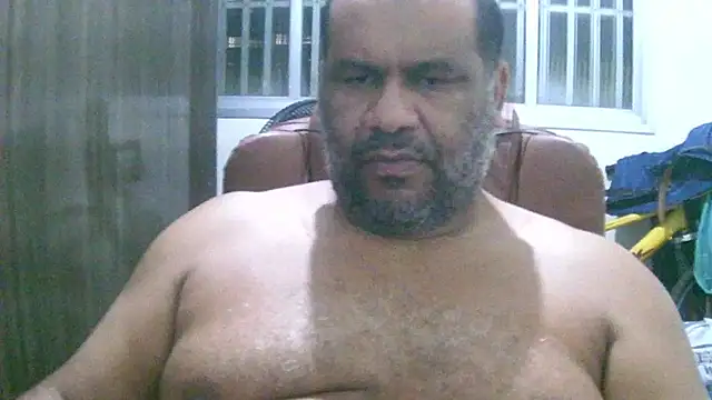 Snapshot of ulmo_br chatting on October 2025 02:34:01 AM ulmo br online show from October 2025 02:34:01 AM