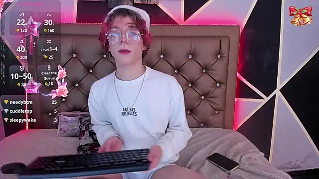 Max lover1 online show from December 2024 10:17:02 PM