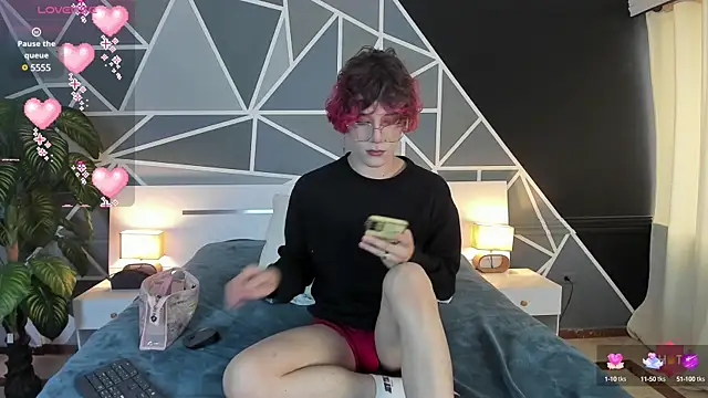 Max lover1 online show from March 2025 08:43:02 PM