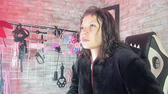 Cherry xoxx online show from November 2025 11:45:01 AM