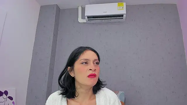 Snapshot of Tiffany_mendez chatting on October 2025 12:09:02 PM Tiffany mendez online show from October 2025 12:09:02 PM