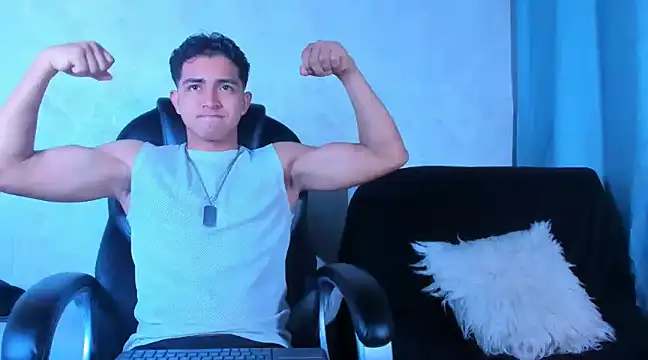 Snapshot of Muichiro_tokito1 chatting on December 2024 04:13:01 AM Muichiro tokito1 online show from December 2024 04:13:01 AM