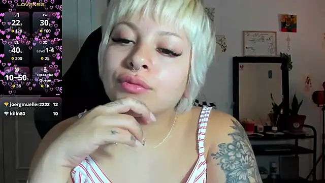 Snapshot of sammymoon chatting on June 2026 08:37:02 AM sammymoon online show from June 2026 08:37:02 AM