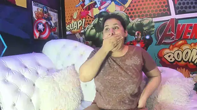 candy hairy online show from December 2025 03:03:01 AM