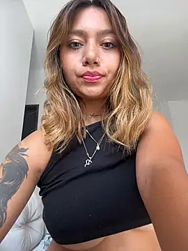 amanda-medrano1 online show from January 2025 05:21:01 PM