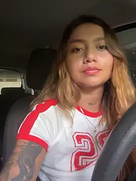 amanda-medrano1 online show from March 2025 02:23:02 PM