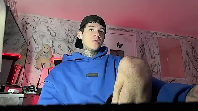 Saturno v online show from February 2025 01:33:01 PM