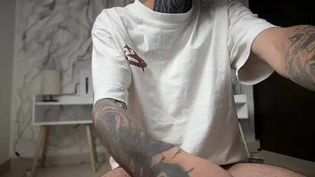 Snapshot of Saturno_v chatting on February 2026 03:09:01 PM Saturno v online show from February 2026 03:09:01 PM