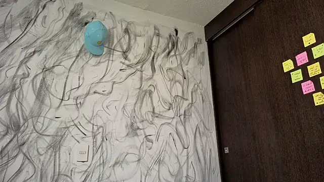 Snapshot of Saturno_v chatting on February 2026 12:23:01 PM Saturno v online show from February 2026 12:23:01 PM