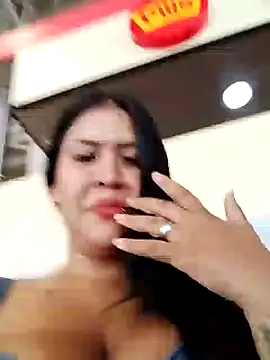 Snapshot of Miia_grand chatting on December 2024 07:41:02 PM Miia grand online show from December 2024 07:41:02 PM