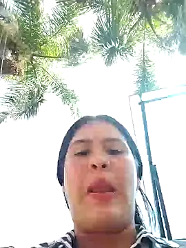 Snapshot of Miia_grand chatting on December 2024 04:36:02 PM Miia grand online show from December 2024 04:36:02 PM