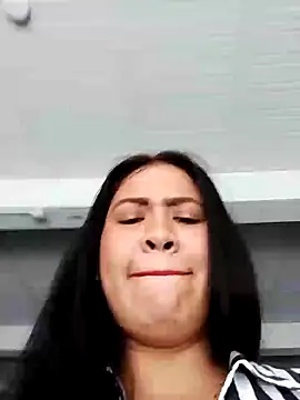 Snapshot of Miia_grand chatting on January 2025 08:29:01 PM Miia grand online show from January 2025 08:29:01 PM