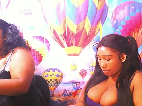 Snapshot of SexcGals chatting on December 2024 07:56:01 PM SexcGals online show from December 2024 07:56:01 PM