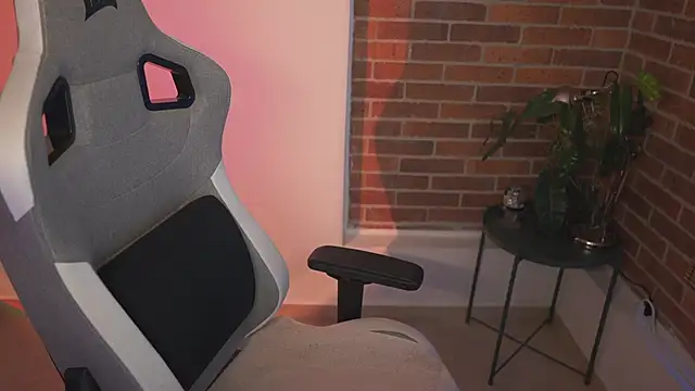 Snapshot of anyacutex chatting on March 2025 10:21:01 PM anyacutex online show from March 2025 10:21:01 PM