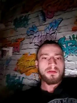 wariacik0024 online show from March 2026 08:13:02 PM