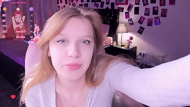 KarambaMoon online show from March 2026 09:00:02 PM