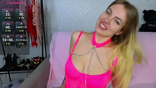 EmilyRobbie online show from February 2025 09:04:01 PM