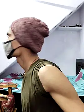 Snapshot of Habibi_big_b chatting on December 2024 03:25:02 AM Habibi big b online show from December 2024 03:25:02 AM