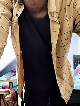 Snapshot of Habibi_big_b chatting on December 2024 03:47:01 AM Habibi big b online show from December 2024 03:47:01 AM