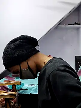 Snapshot of Habibi_big_b chatting on December 2024 10:11:02 AM Habibi big b online show from December 2024 10:11:02 AM