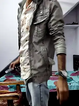 Snapshot of Habibi_big_b chatting on December 2024 08:28:02 AM Habibi big b online show from December 2024 08:28:02 AM