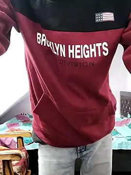 Snapshot of Habibi_big_b chatting on December 2024 04:58:02 AM Habibi big b online show from December 2024 04:58:02 AM