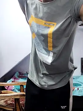 Snapshot of Habibi_big_b chatting on December 2024 08:58:02 AM Habibi big b online show from December 2024 08:58:02 AM