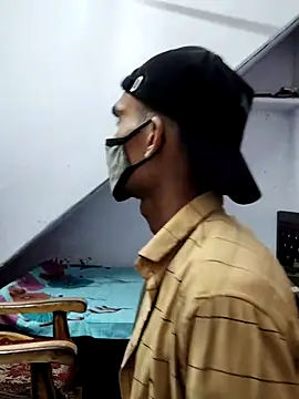 Snapshot of Habibi_big_b chatting on January 2025 07:42:01 AM Habibi big b online show from January 2025 07:42:01 AM