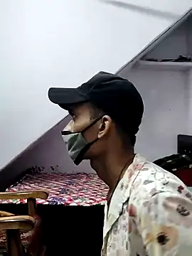 Snapshot of Habibi_big_b chatting on January 2025 09:50:02 AM Habibi big b online show from January 2025 09:50:02 AM