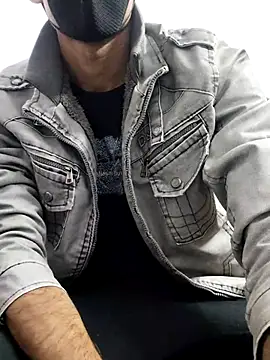 Snapshot of Habibi_big_b chatting on February 2025 09:31:02 PM Habibi big b online show from February 2025 09:31:02 PM