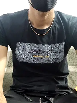 Snapshot of Habibi_big_b chatting on February 2025 08:55:01 PM Habibi big b online show from February 2025 08:55:01 PM