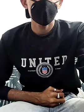 Snapshot of Habibi_big_b chatting on March 2025 07:32:01 PM Habibi big b online show from March 2025 07:32:01 PM