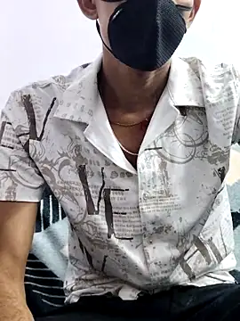 Snapshot of Habibi_big_b chatting on March 2025 04:35:02 PM Habibi big b online show from March 2025 04:35:02 PM