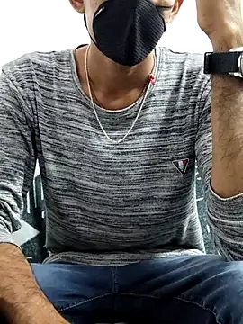 Snapshot of Habibi_big_b chatting on March 2025 11:28:02 AM Habibi big b online show from March 2025 11:28:02 AM