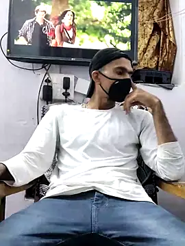 Snapshot of Habibi_big_b chatting on March 2025 05:34:02 PM Habibi big b online show from March 2025 05:34:02 PM