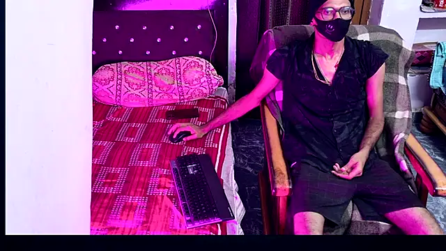 Snapshot of Habibi_big_b chatting on September 2025 05:01:01 PM Habibi big b online show from September 2025 05:01:01 PM