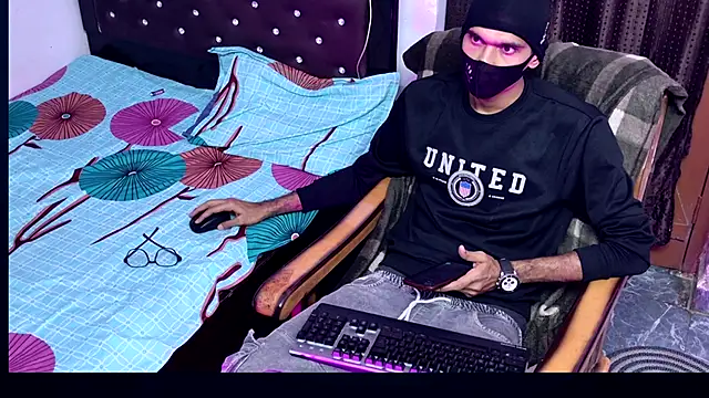 Snapshot of Habibi_big_b chatting on September 2025 05:34:02 PM Habibi big b online show from September 2025 05:34:02 PM