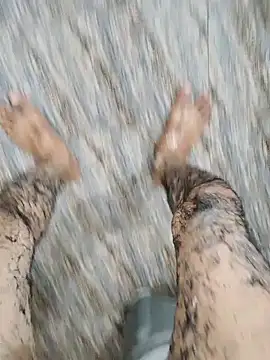 Snapshot of Habibi_big_b chatting on September 2025 08:49:01 AM Habibi big b online show from September 2025 08:49:01 AM