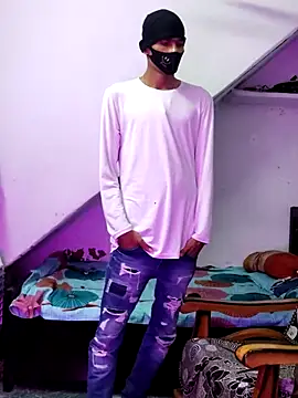 Snapshot of Habibi_big_b chatting on October 2025 06:13:02 PM Habibi big b online show from October 2025 06:13:02 PM